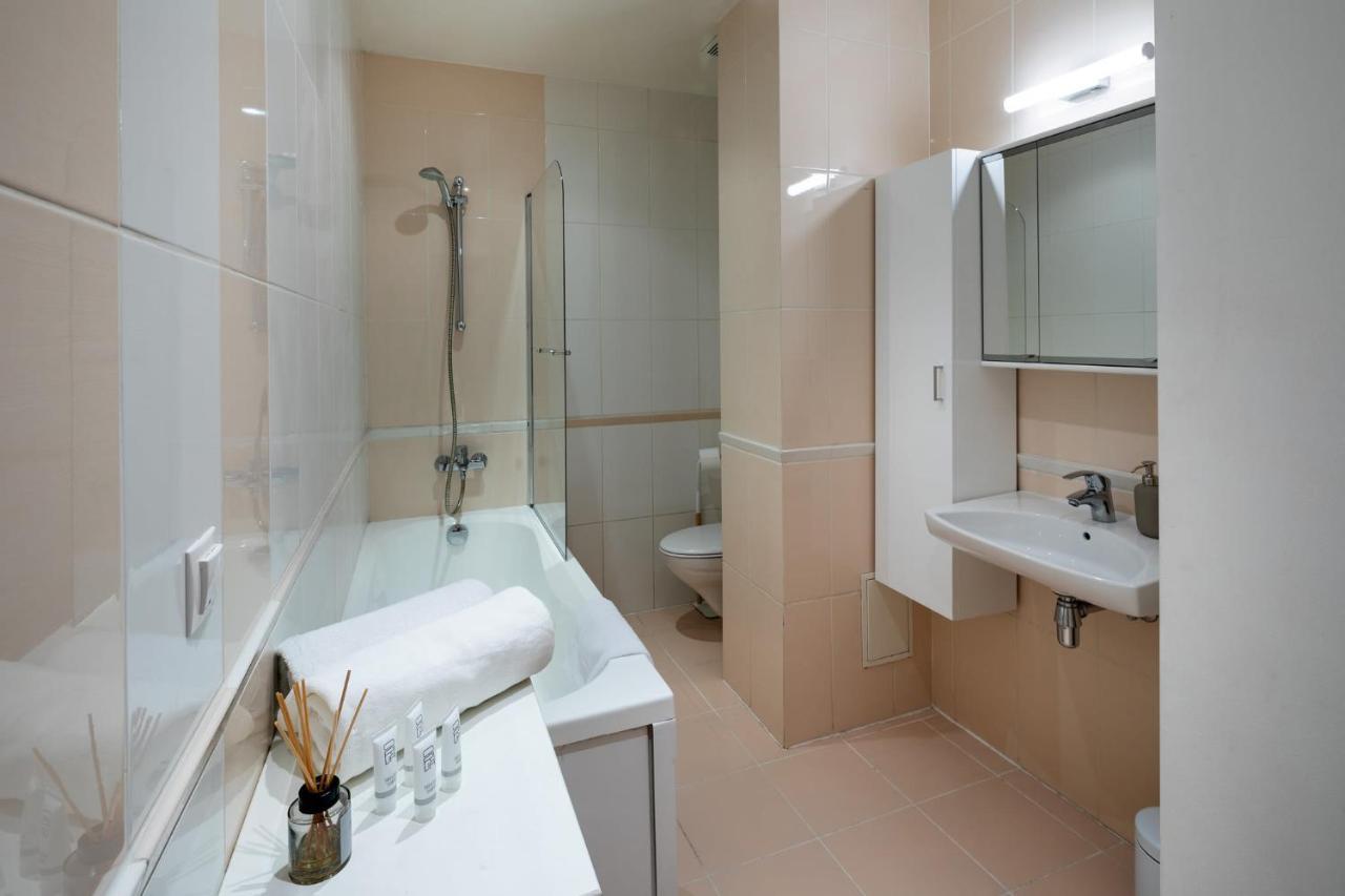 Ziedondarza Park One Bedroom Apartment With Balcony Riga Exterior foto