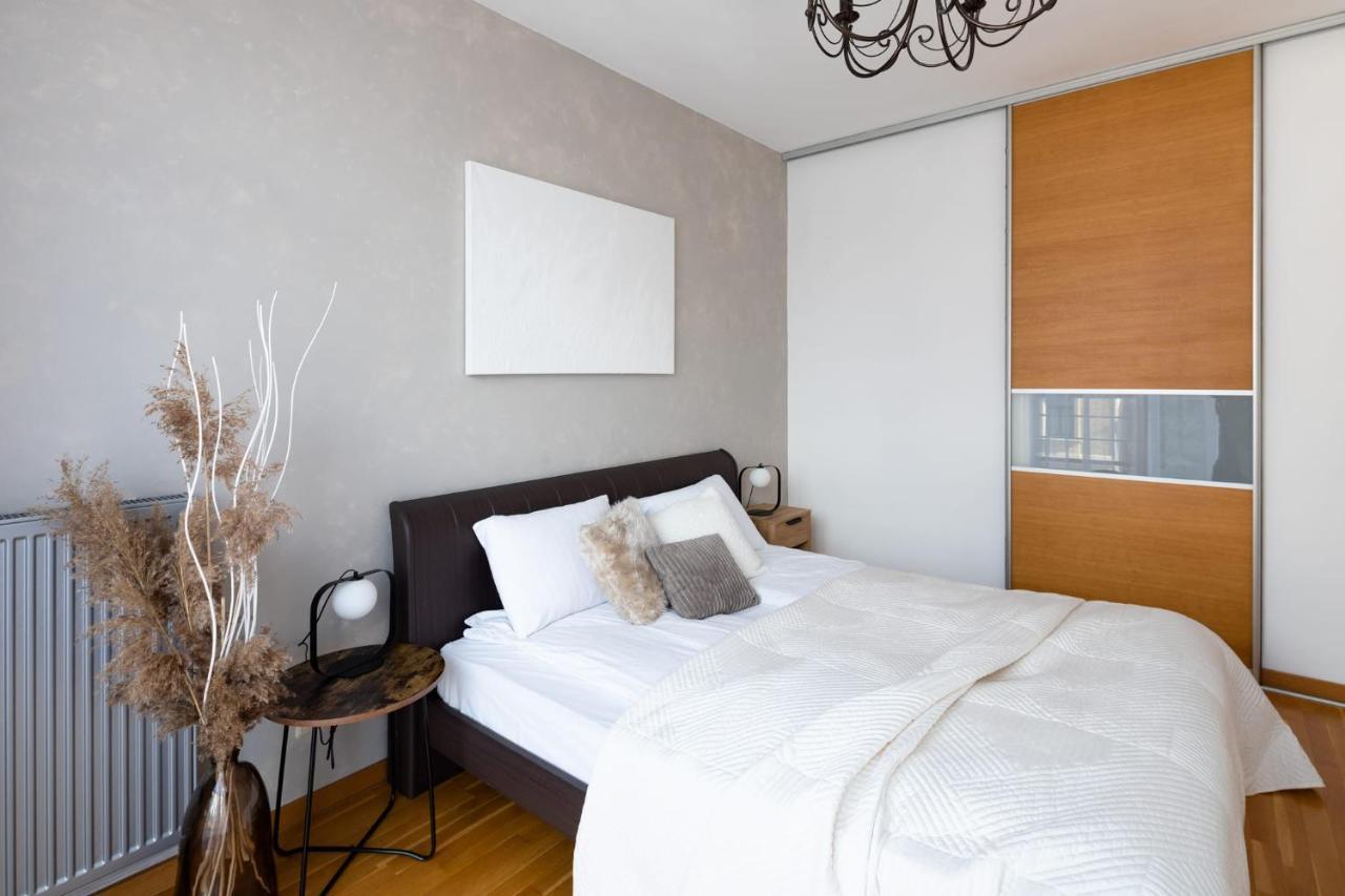 Ziedondarza Park One Bedroom Apartment With Balcony Riga Exterior foto